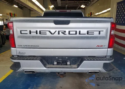 2021 Chevrolet Silverado K1500 Rst из США, поврежденный, VIN 1GCRYEED3MZ127223